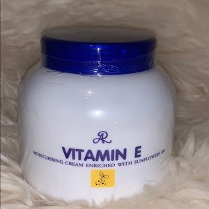 ‼️SOLD‼️AR VITAMEN E